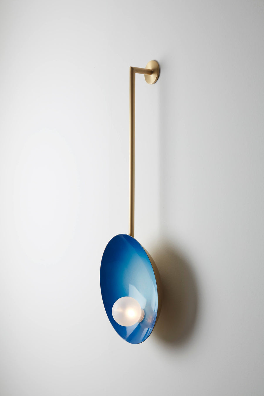 Carla Baz - Oyster Wall Mounted Lamp - Electric Blue